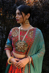 Long Golden Necklace Set1588 (set)